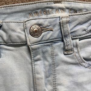 American Eagle size 6 skinny jeans